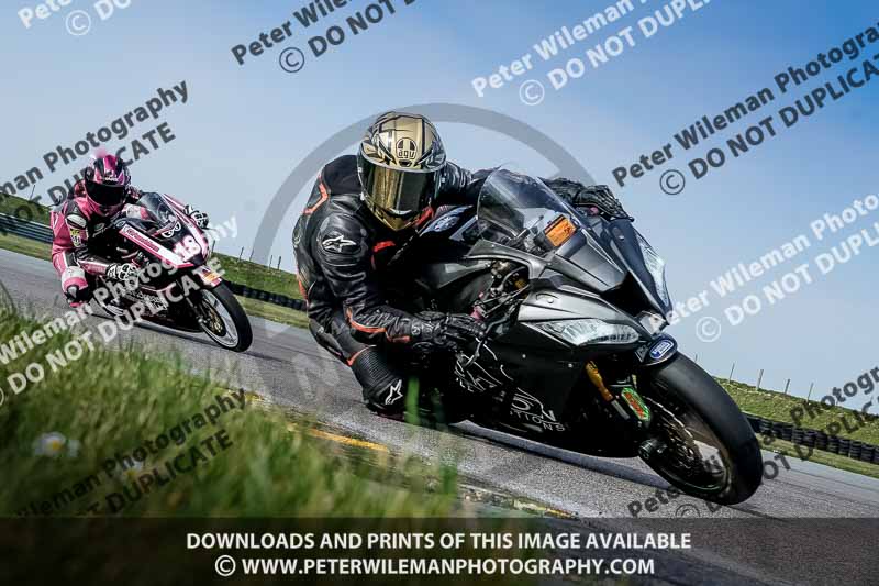 anglesey no limits trackday;anglesey photographs;anglesey trackday photographs;enduro digital images;event digital images;eventdigitalimages;no limits trackdays;peter wileman photography;racing digital images;trac mon;trackday digital images;trackday photos;ty croes